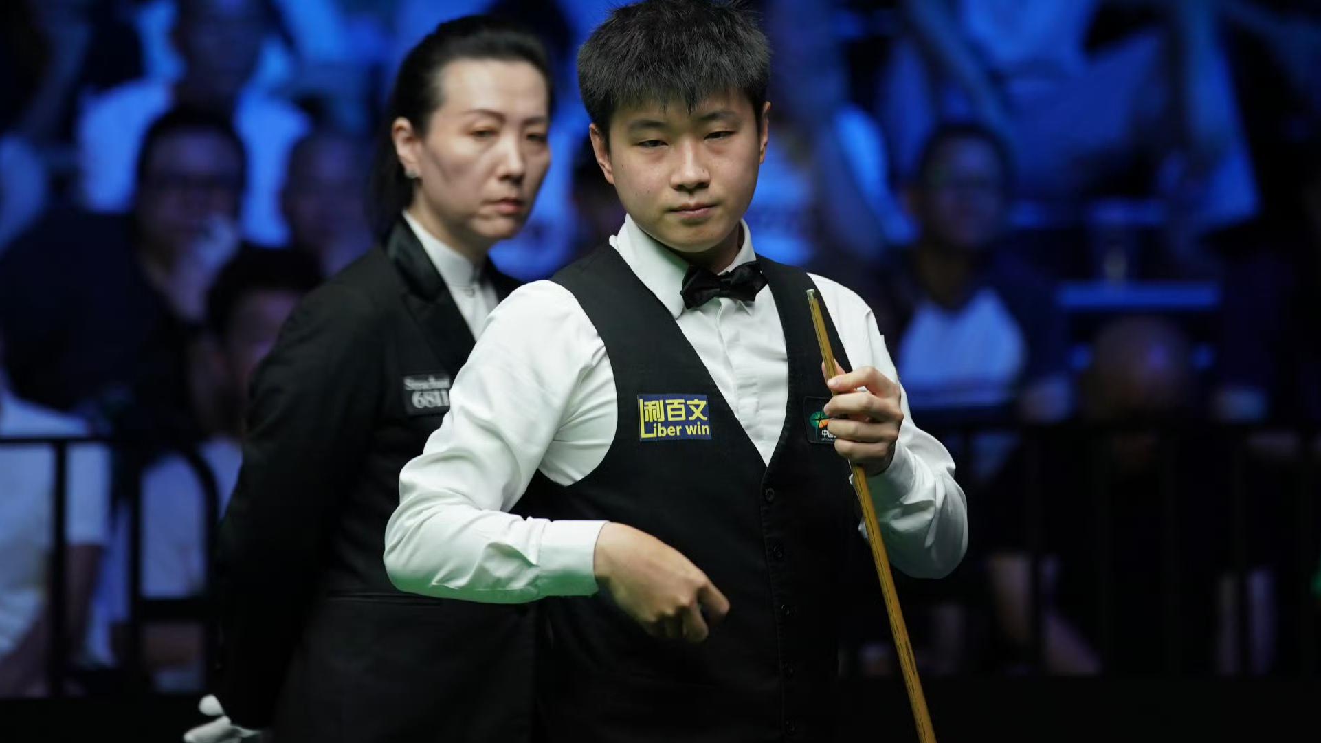 5-2！赵心童四连鞭横扫世界亚军，旋风轰单杆121分闯进武汉公开赛16强