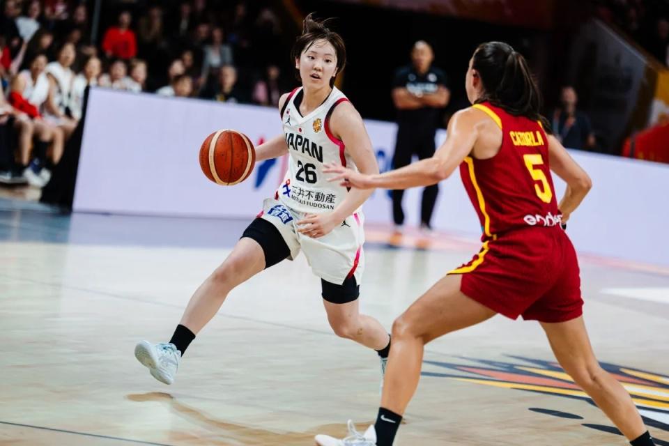 世界杯-日本女篮狂输20分难阻西班牙直通八强 田中心15+4+3