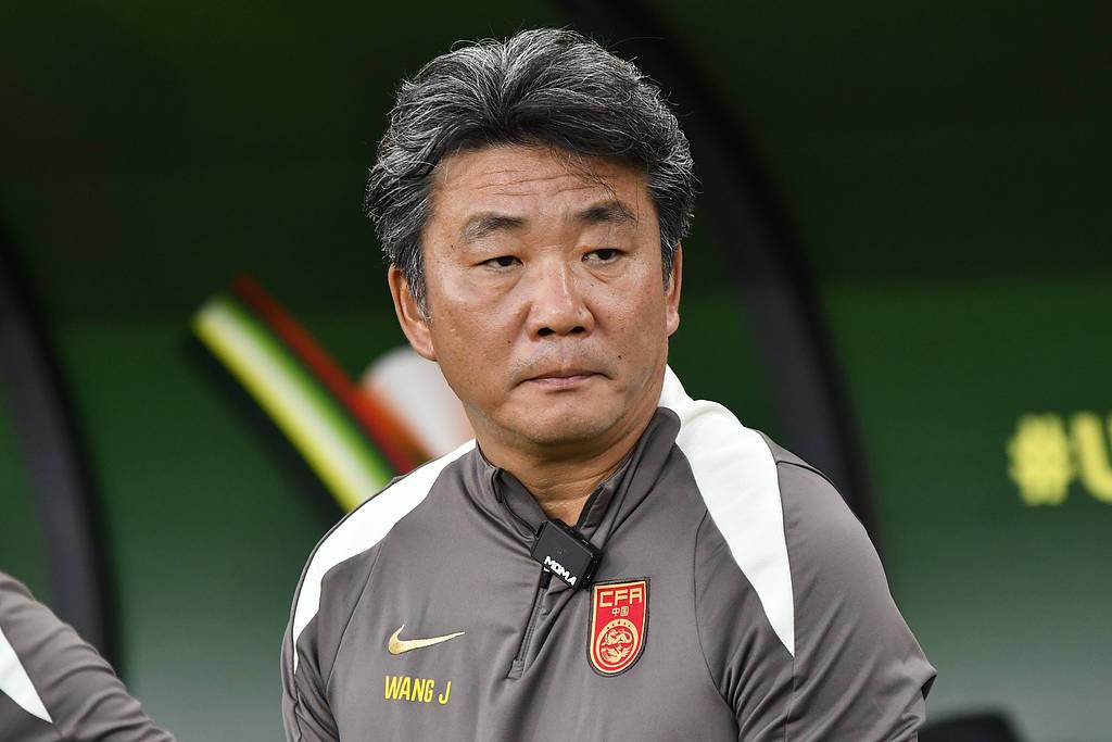 U20女足主帅王军：孩子尽到最大努力了，我看到了我们的进步