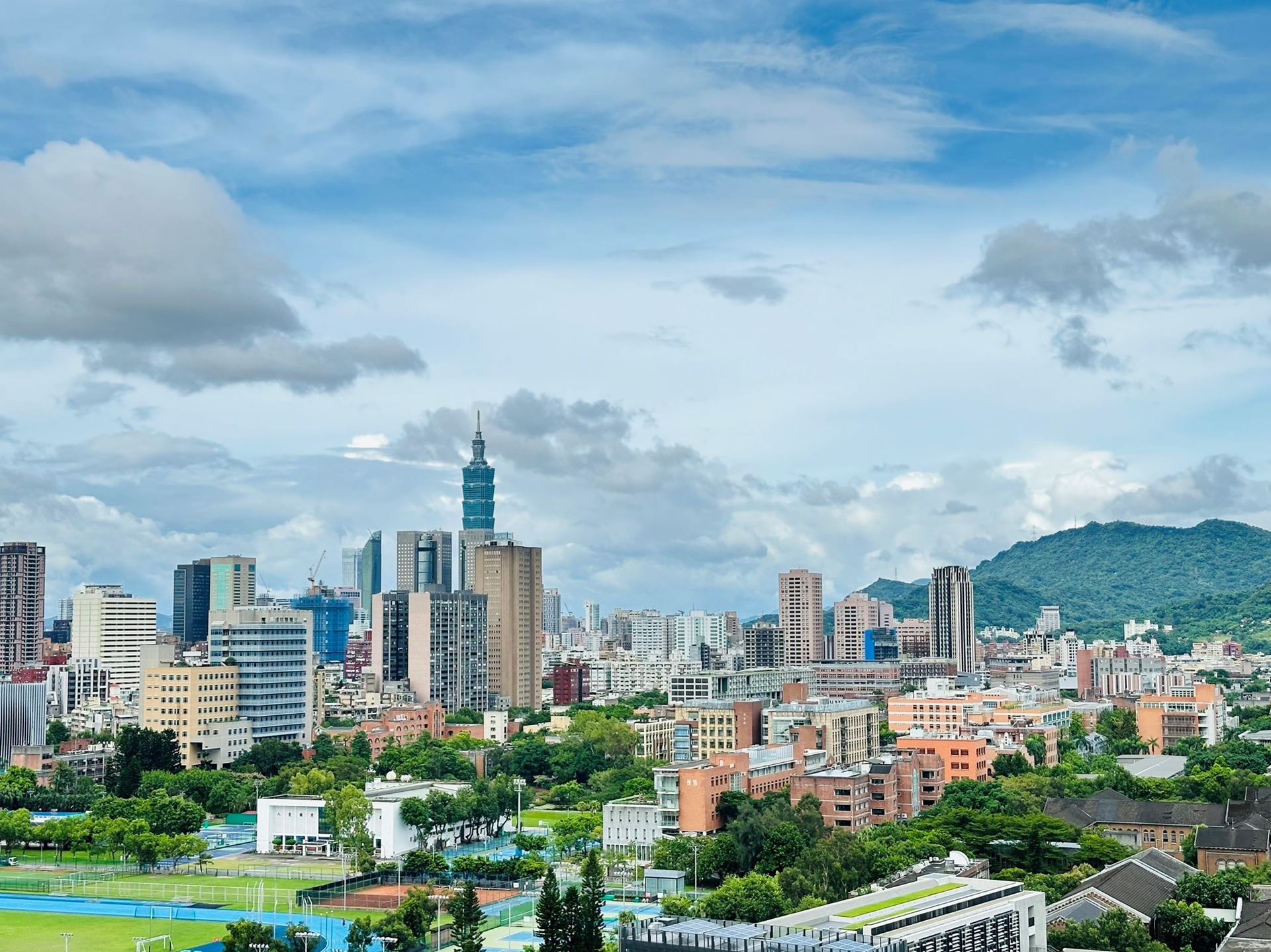 期待能平實發展的房市 | 住展雜誌
