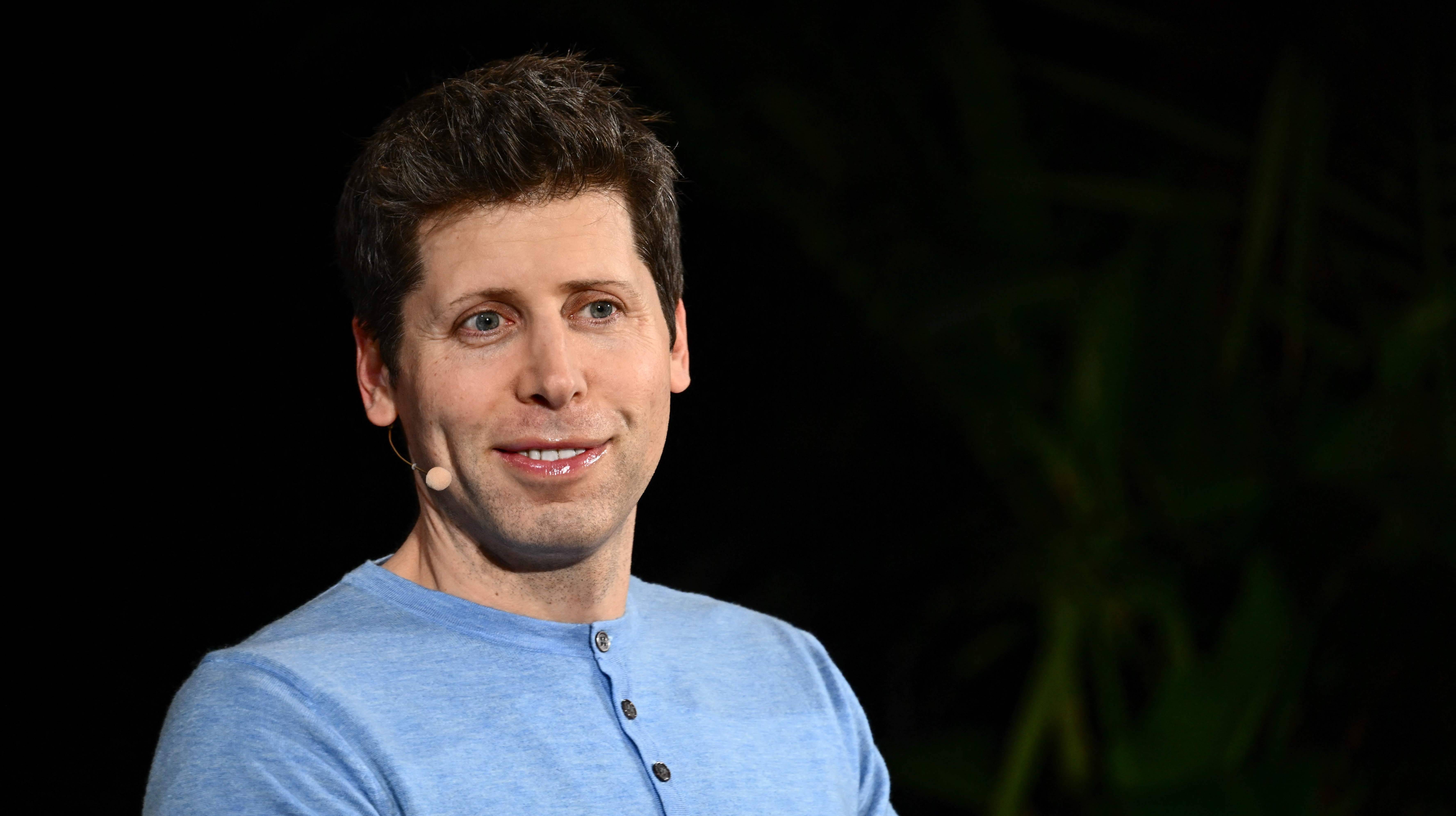 OpenAI CEO Sam Altman：2026年上市并不明智