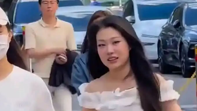 沈佳润练舞骨折