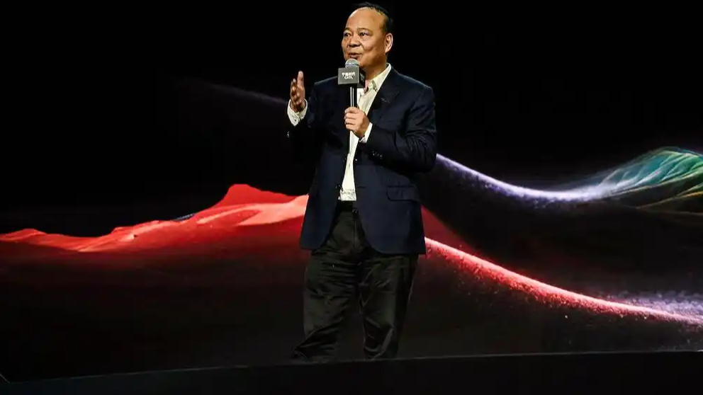 宁德时代董事长曾毓群炮轰“速成车”
