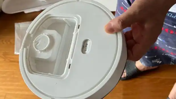 号称千元扫地机到手竟是玩具