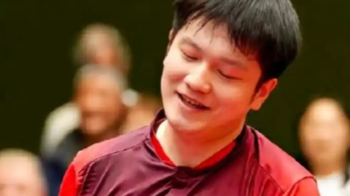 樊振东3比0鲁伊斯