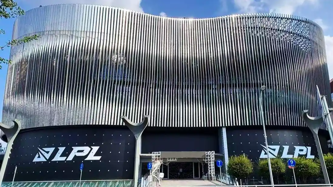 AL夺2026LPL总冠军