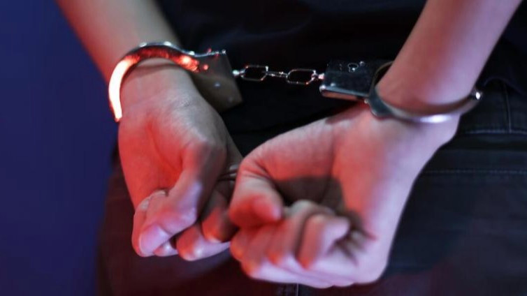 性侵10人博士生被指另强奸虐待7人