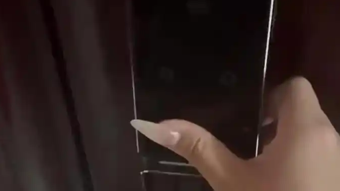 婚礼第二天新娘指纹被爸爸删掉