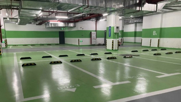 物业回应禁止新能源车进地库：怕爆炸