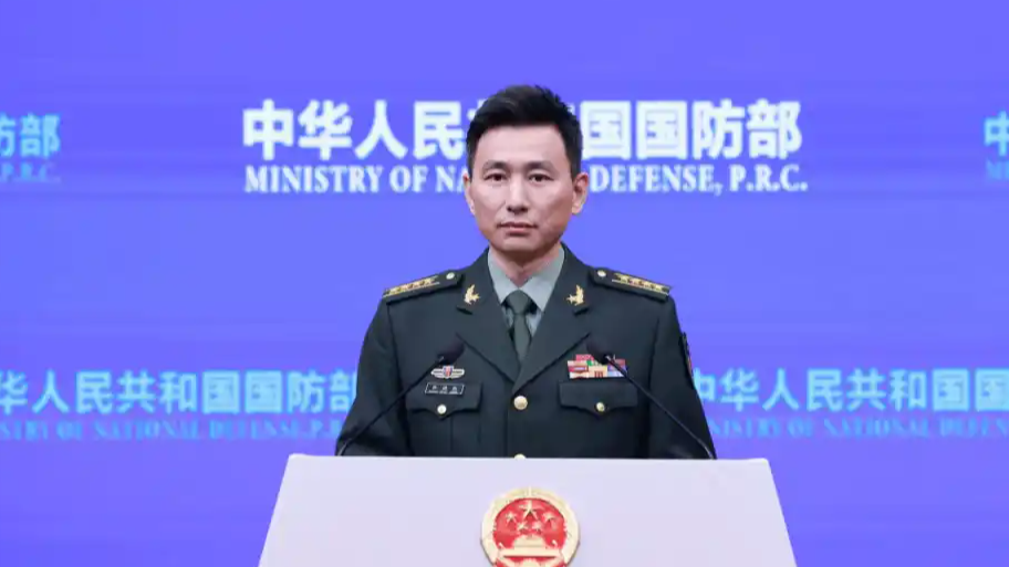 国防部回应菲方非法“坐滩”仁爱礁