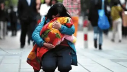 背负骂名12年 跪行救女策划者回应