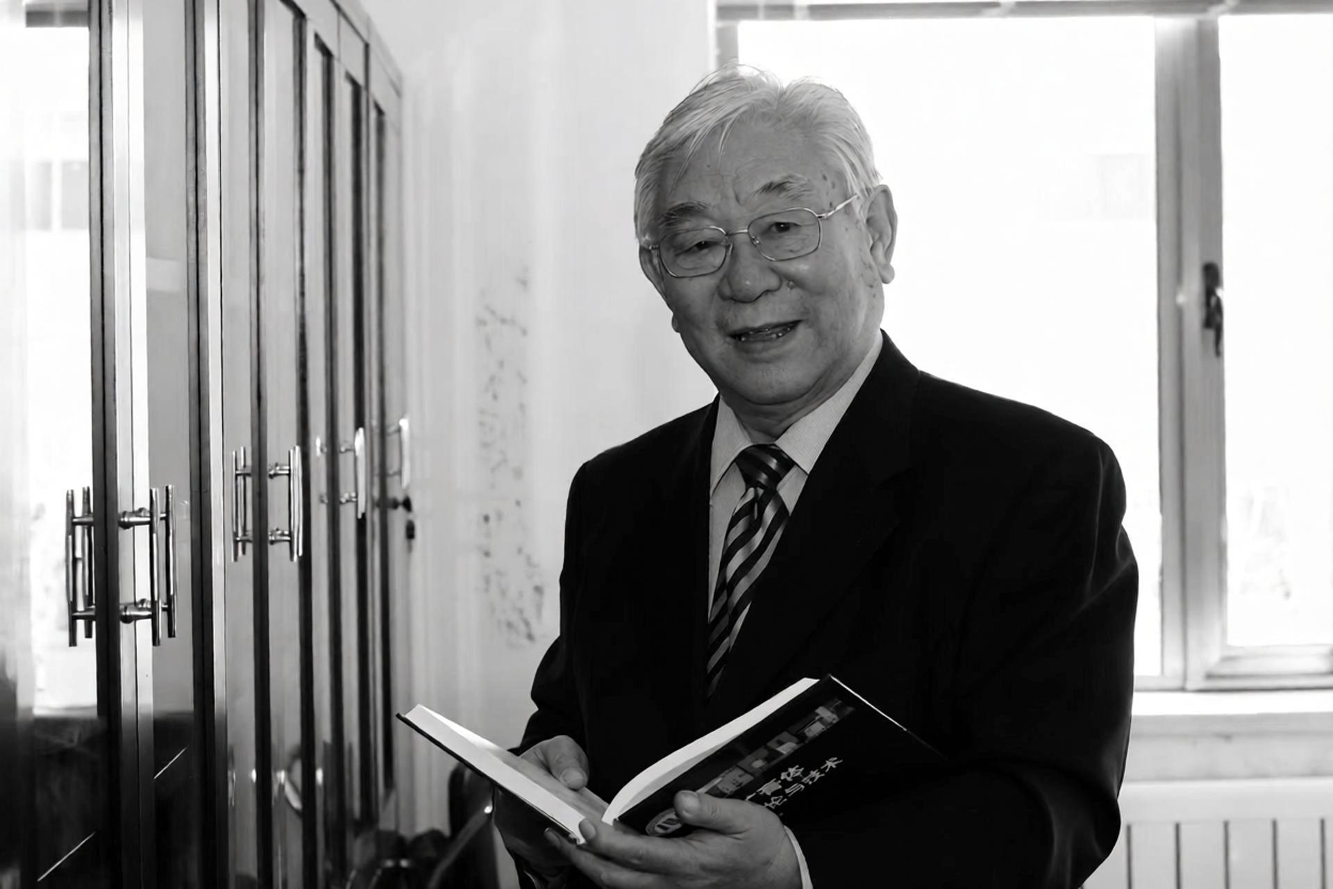 中国工程院院士苏万华逝世