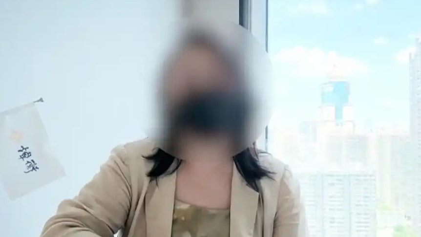 男子出轨养私生子让妻子不要找事