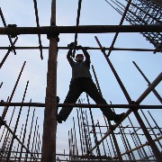 住建部：将大力整治招投标乱象和拖欠工程款问题_地产界