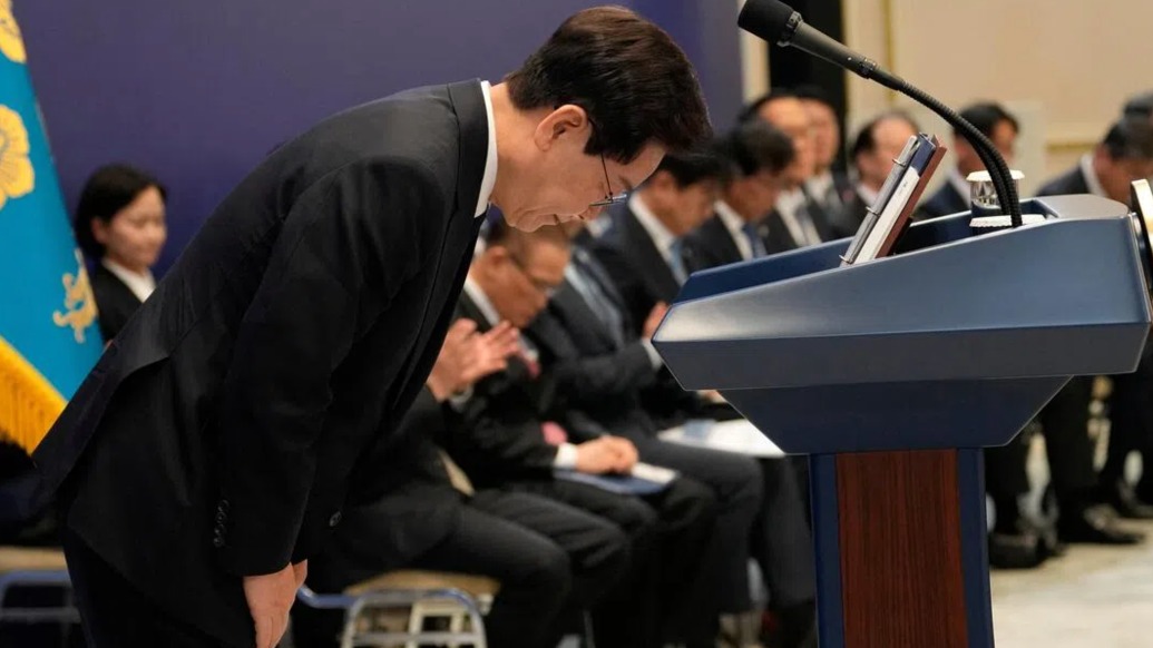 支持率创新低，韩总统李在明向国民致歉：不连任、不参战中东