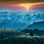 “乌鸦山”成网红打卡点，广西靖西发通告严禁擅自进入
