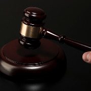 ST瀚川：实控人离婚4000万元没付，控股股东所持294万股公司股份将被拍卖
