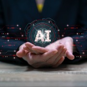 美国AI四巨头呼吁AI减速后遭反垄断诉讼，付费用户指控“合谋”减缓产品升级
