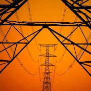全国用电量连续两月突破万亿大关，电力消费增量从哪来