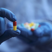中国创新药走到转折点：何时能出百亿爆款？