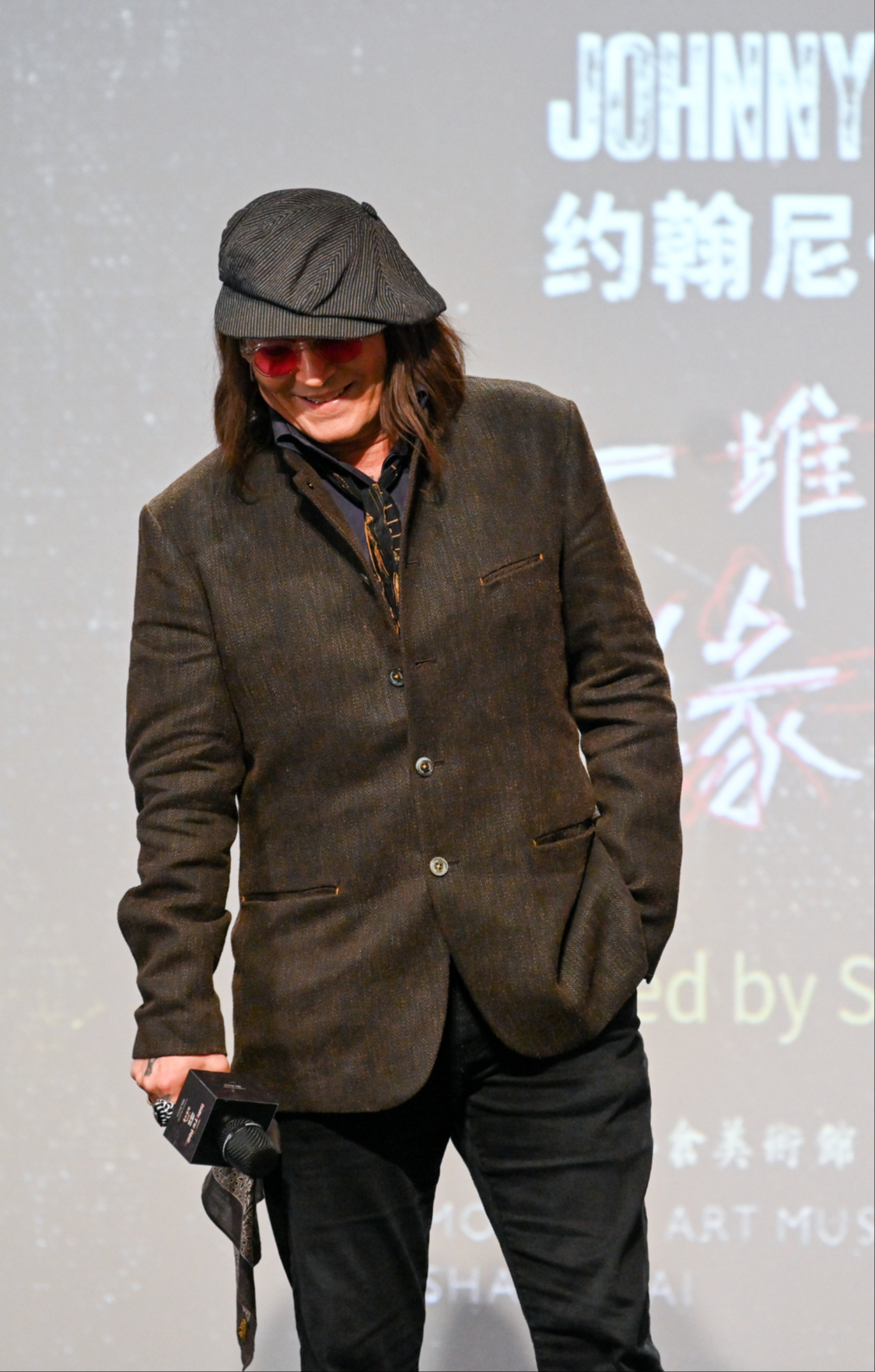 魔都眼丨“杰克船长”登陆上海！这次不是拍电影，是办画展