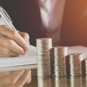 跨节跨季需求叠加政府债缴款，资金面或继续温和收敛
