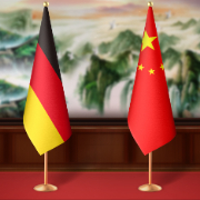 王毅同德国外长瓦德富尔通电话