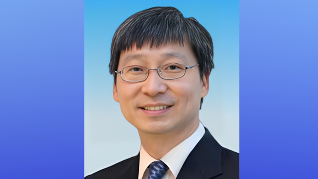 吴卫星任对外经济贸易大学校长
