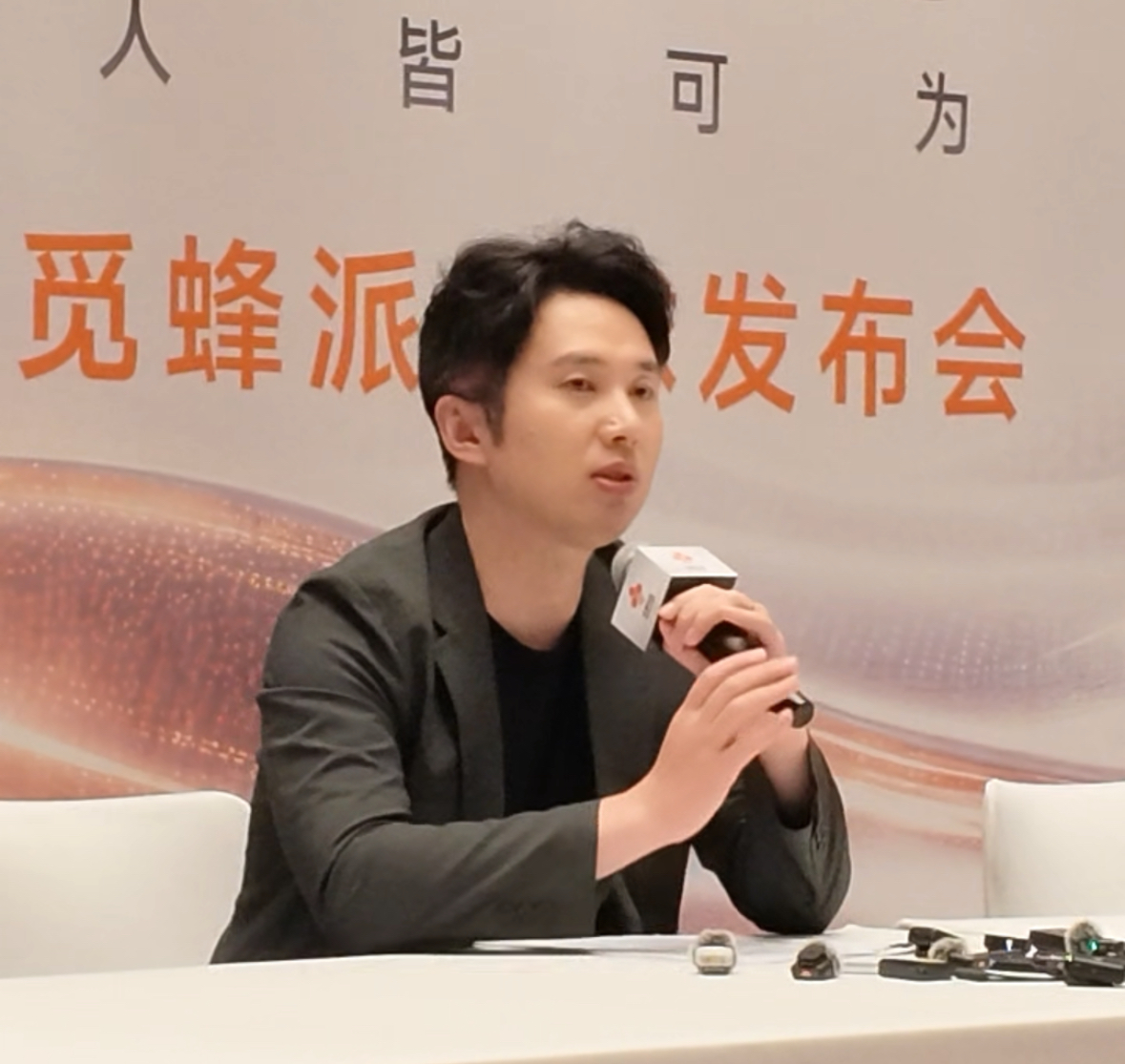 觅蜂科技董事长姚卯青：数据需求已经达千万小时级别，头部客户转向独家定点采集