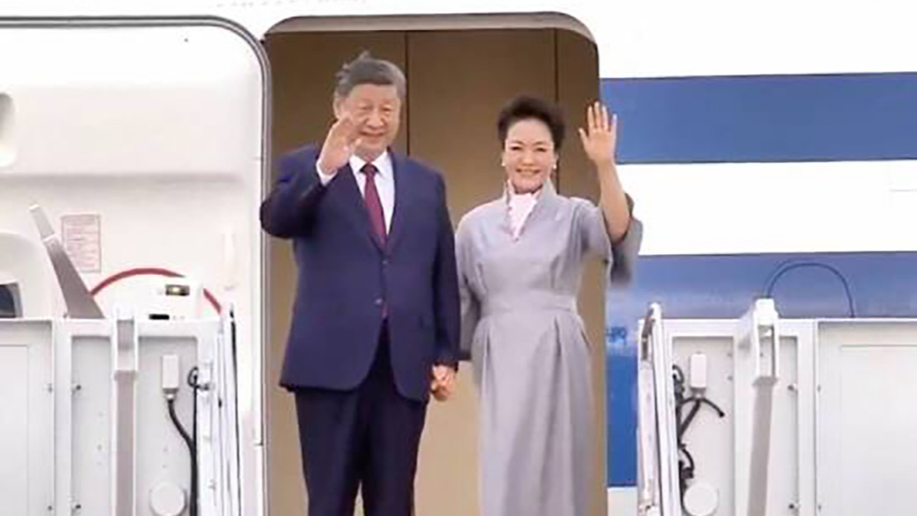 现场视频！习近平抵达华盛顿，特朗普机场热情迎接