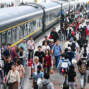 交通运输部：今年中秋、国庆假期预计近28亿人次出行