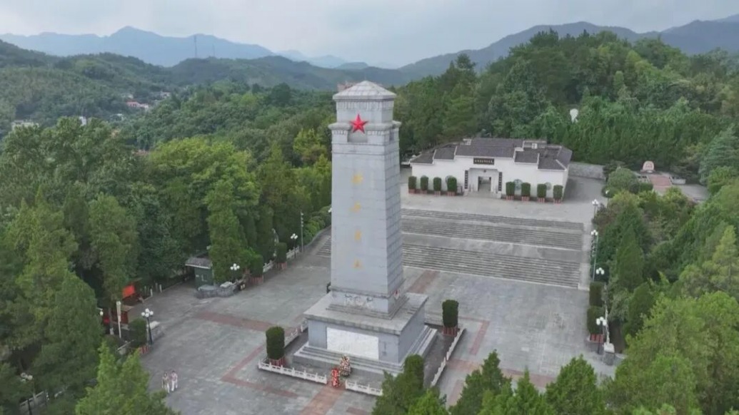 履新安徽省委书记后，李乐成首次调研来到金寨县
