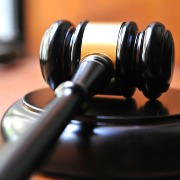 北京汽车集团有限公司原党委书记、董事长徐和谊一审被判死缓