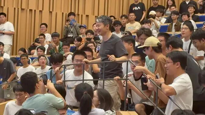 独家｜米哈游创始人刘伟：希望在2-3年内进入国产大模型第一梯队