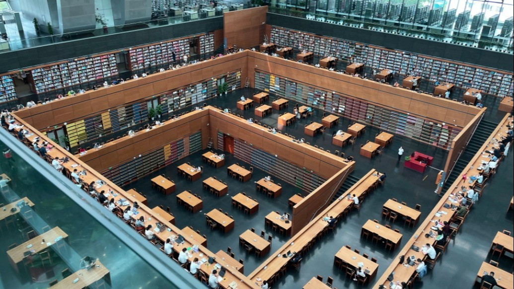 历史上的今天｜1987年10月6日，北京图书馆新馆建成开馆