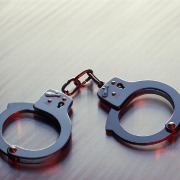 日本警方逮捕一名涉嫌抢劫杀人的驻日美军士兵