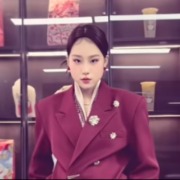 网红“慧慧饱饱”被封号，媒体：博流量不能无底线