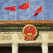 参加完国庆招待会，这位“人民卫士”把人民大会堂打包盒带回帕米尔高原珍藏
