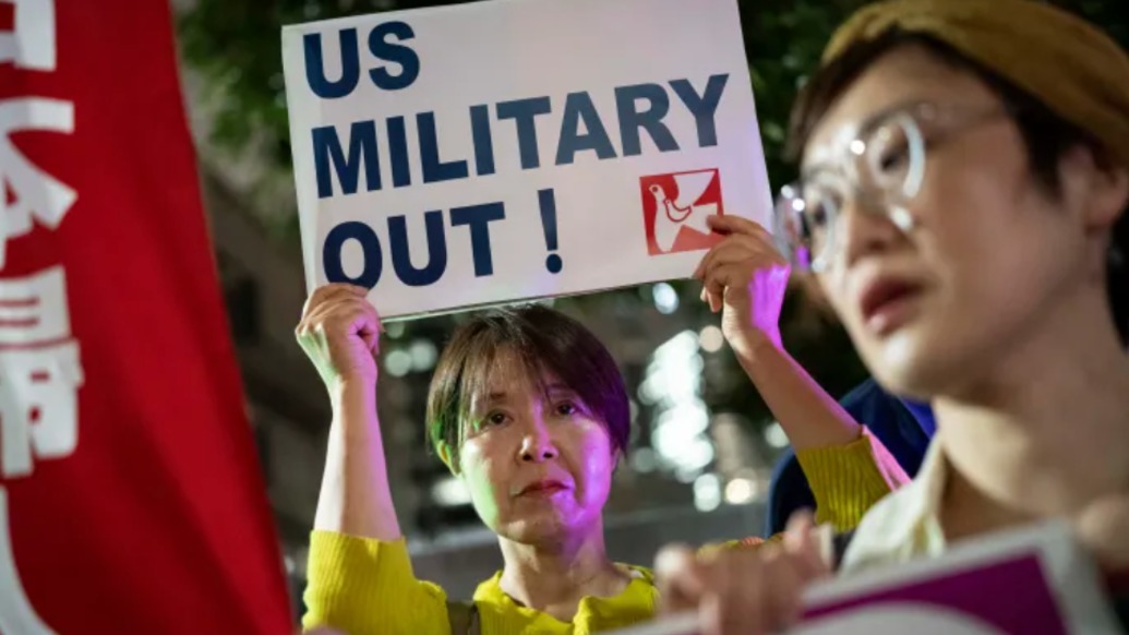 驻冲绳美国士兵杀害一名当地女性，日本民众质问政府到底在保护谁
