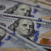 美国2026财年预算赤字达2万亿美元