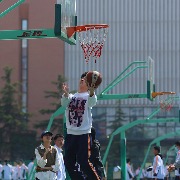 山东：提高高中“三大球”特长生招生比例
