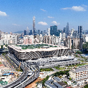 重建后的皇岗口岸正式开通