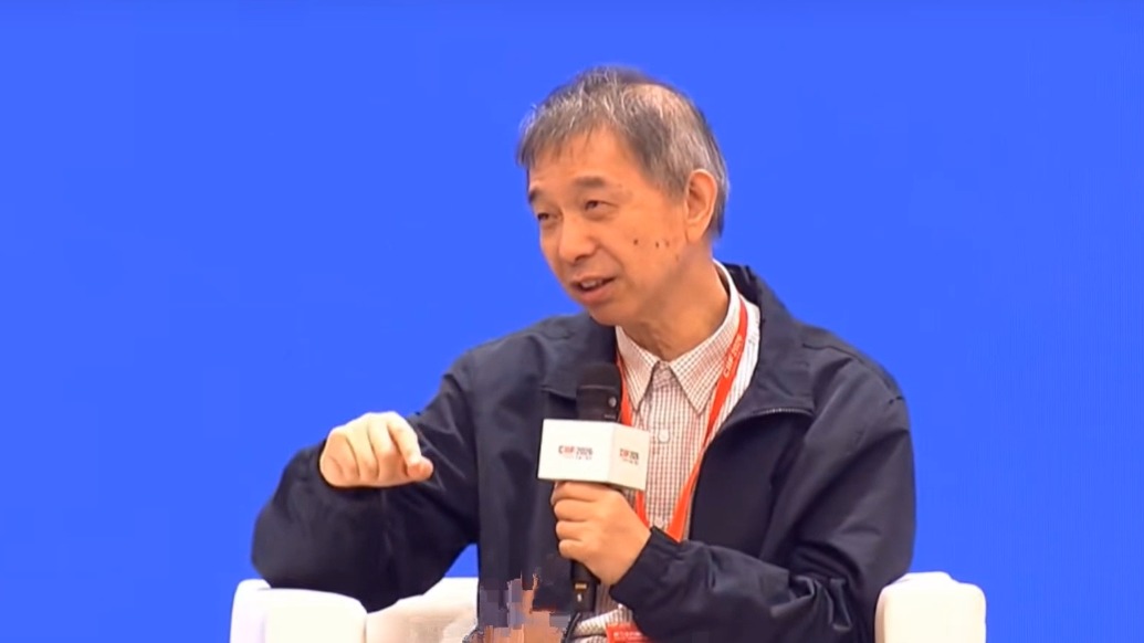 王坚回忆此前不知道杭州有宇树：机器人行业已处于快速迭代周期，重要的是找到真正能做的事