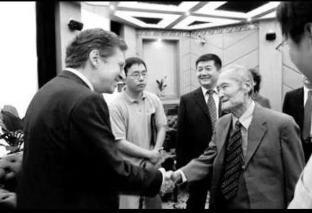 来论｜一个《利息与价格》译者眼中的2026年诺贝尔经济学奖