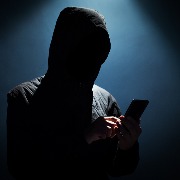 马上评｜揪出“网络黑嘴”，守住企业发展的舆论底线