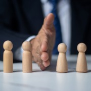 内蒙古诗词学会内部派系对立细节：所办刊物曾通报“罢免会长闹剧”