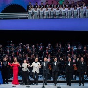 上海国际艺术节每日一聊｜歌剧演出不用麦克风，坐在后排为何也能听清？