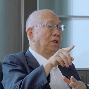 求真书院并不“高人一等”，丘成桐：刷题，正在消散孩子的好奇心