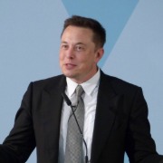 马斯克“撒钱”：承诺向全美儿童每人赠送一股SpaceX股票，价值逾百亿美元