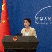 特朗普称对中美俄举行三方会谈持积极态度，外交部回应